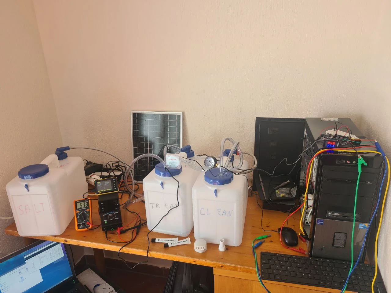 Aqua Vitaque prototype environment